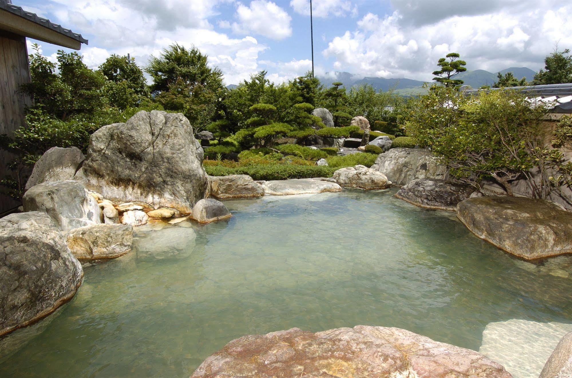 Aso Plaza Hotel Kumamoto Buitenkant foto