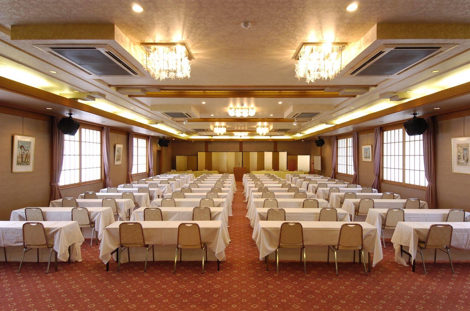 Aso Plaza Hotel Kumamoto Buitenkant foto